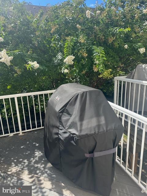 SOUTH RIDING - Residential Lease