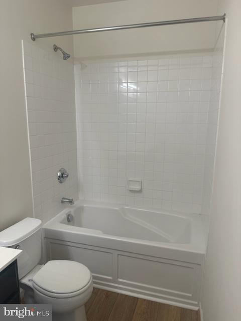 SOUTH RIDING - Residential Lease