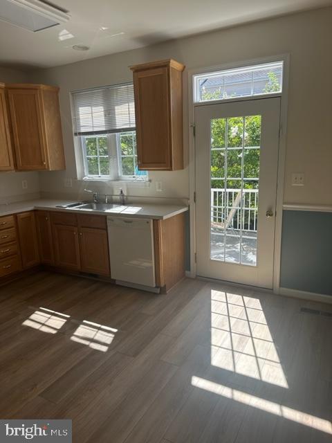 SOUTH RIDING - Residential Lease