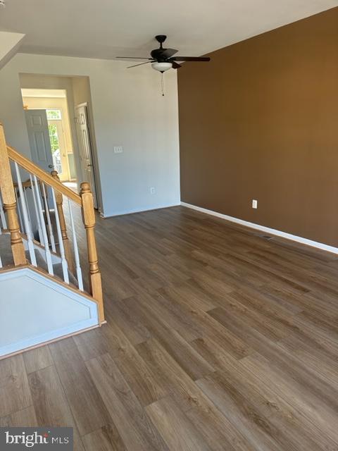 SOUTH RIDING - Residential Lease