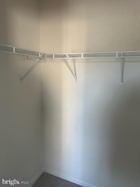 SOUTH RIDING - Residential Lease