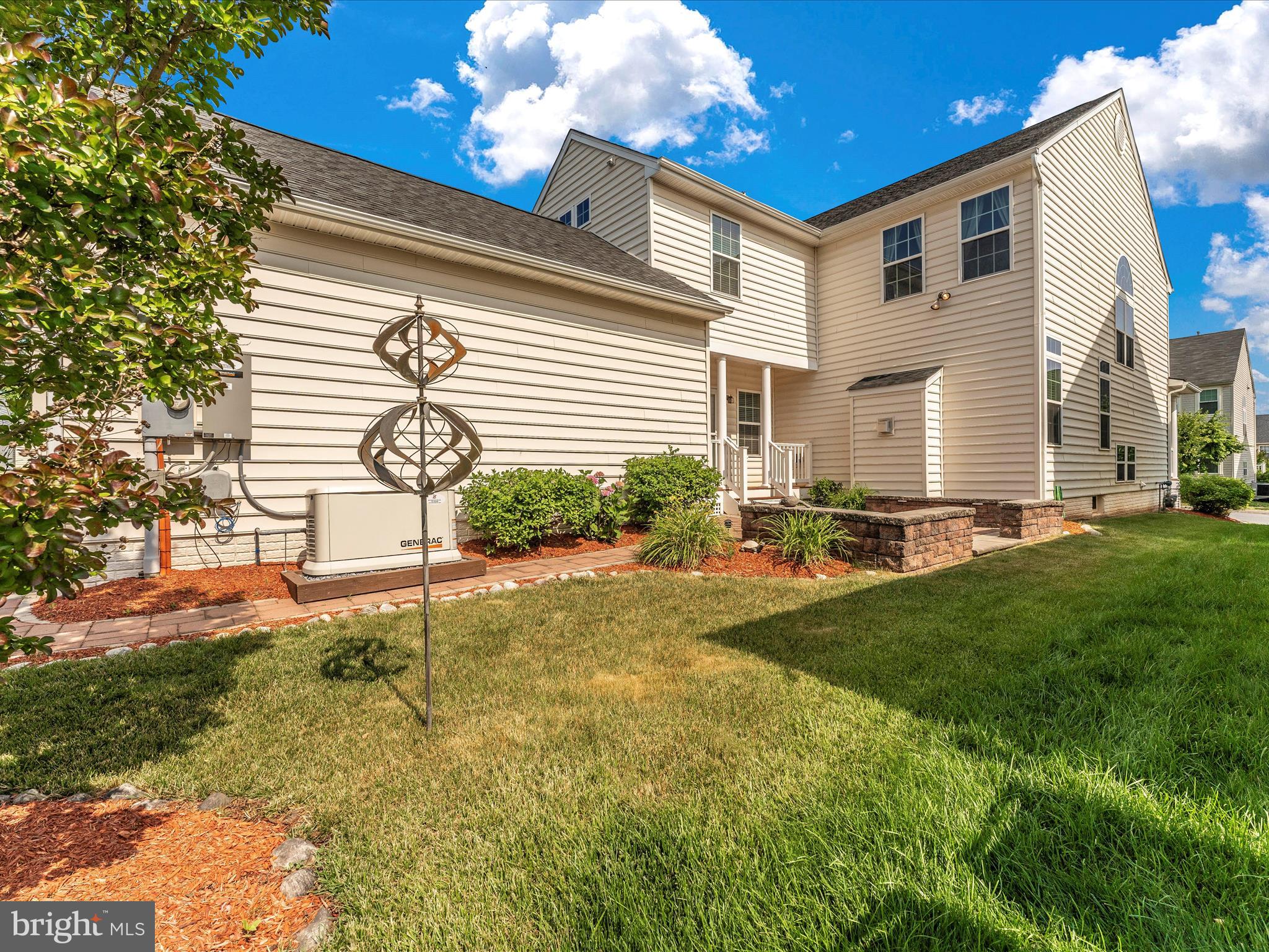 CANNON BLUFF - Residential