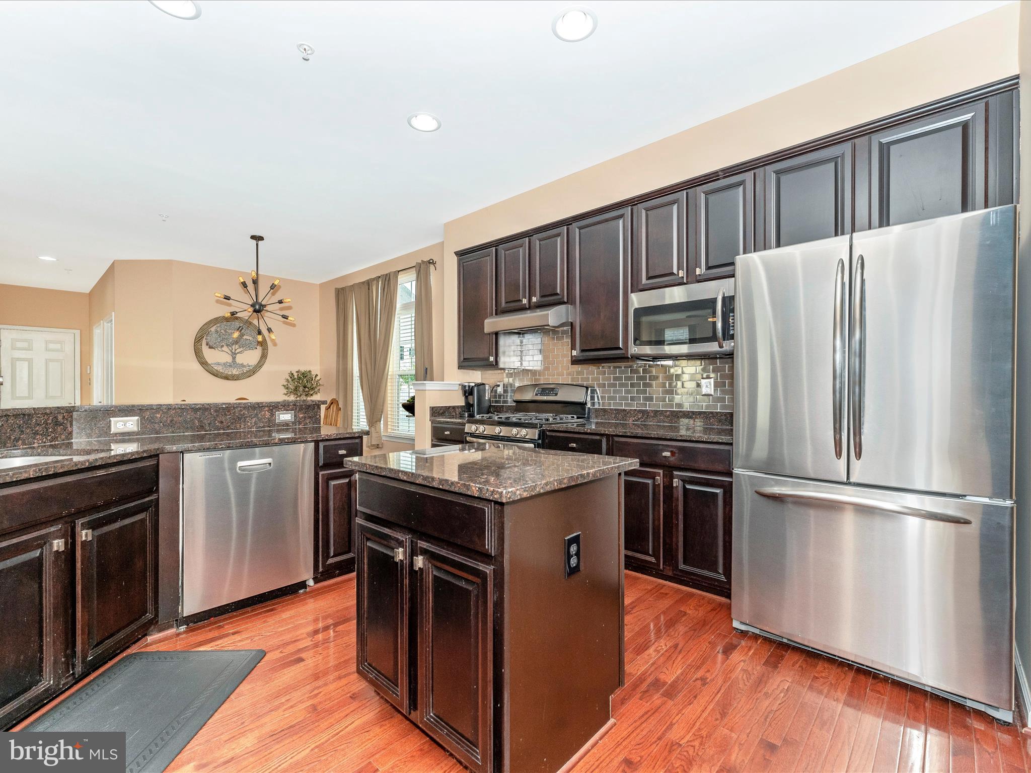 CANNON BLUFF - Residential