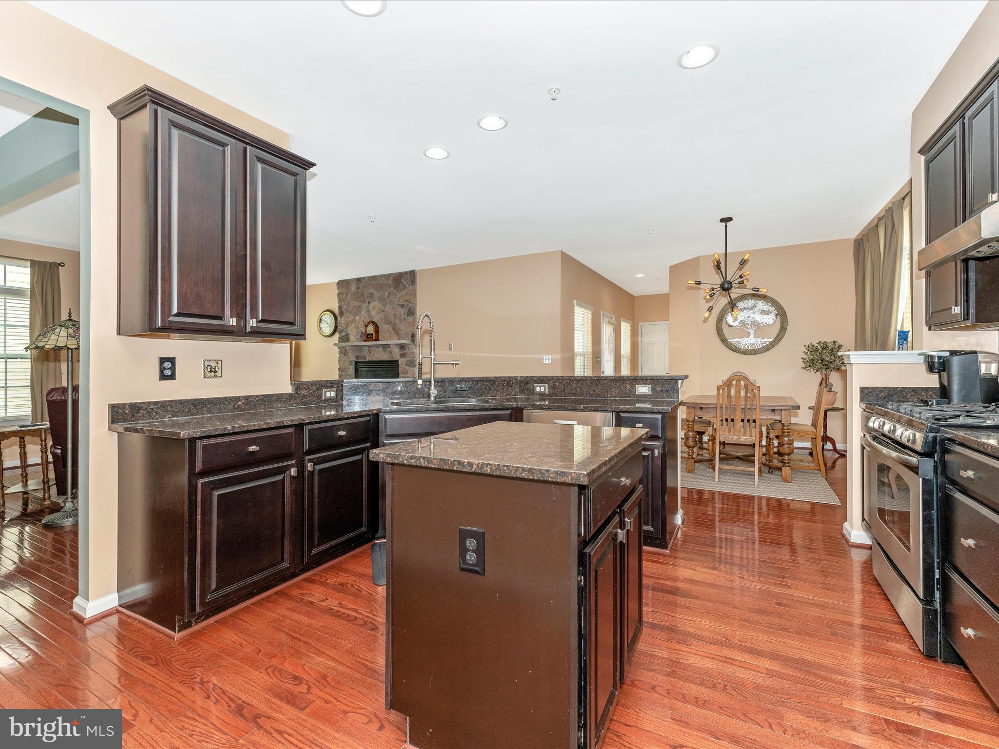 CANNON BLUFF - Residential