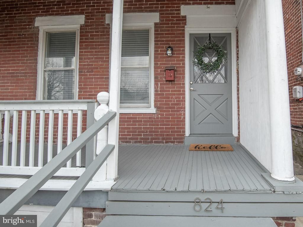 Photo of 824 E CHESTNUT ST, LANCASTER, PA 17602 (MLS # PALA2032156)