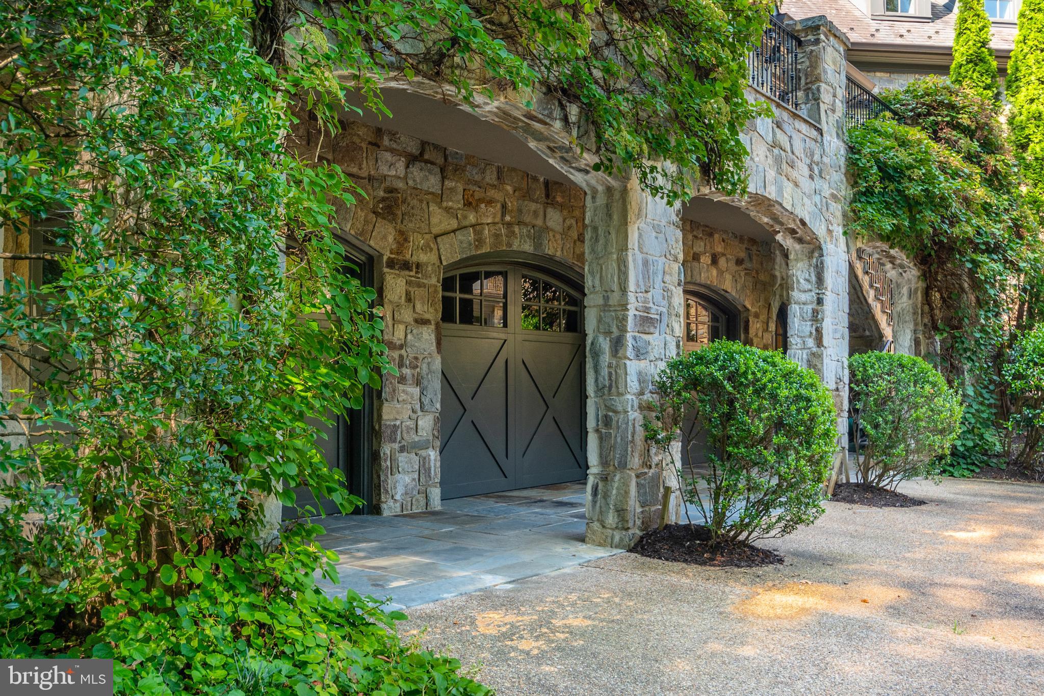 HIDDEN SPRINGS - Residential