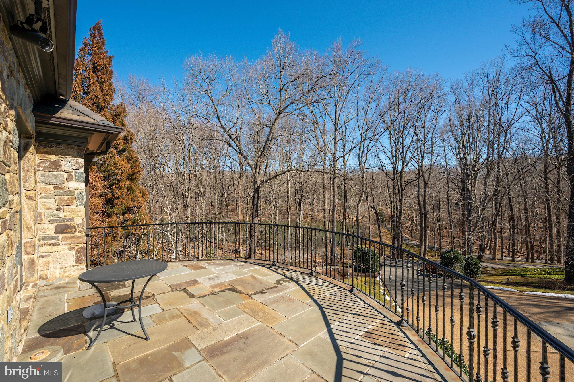 HIDDEN SPRINGS - Residential