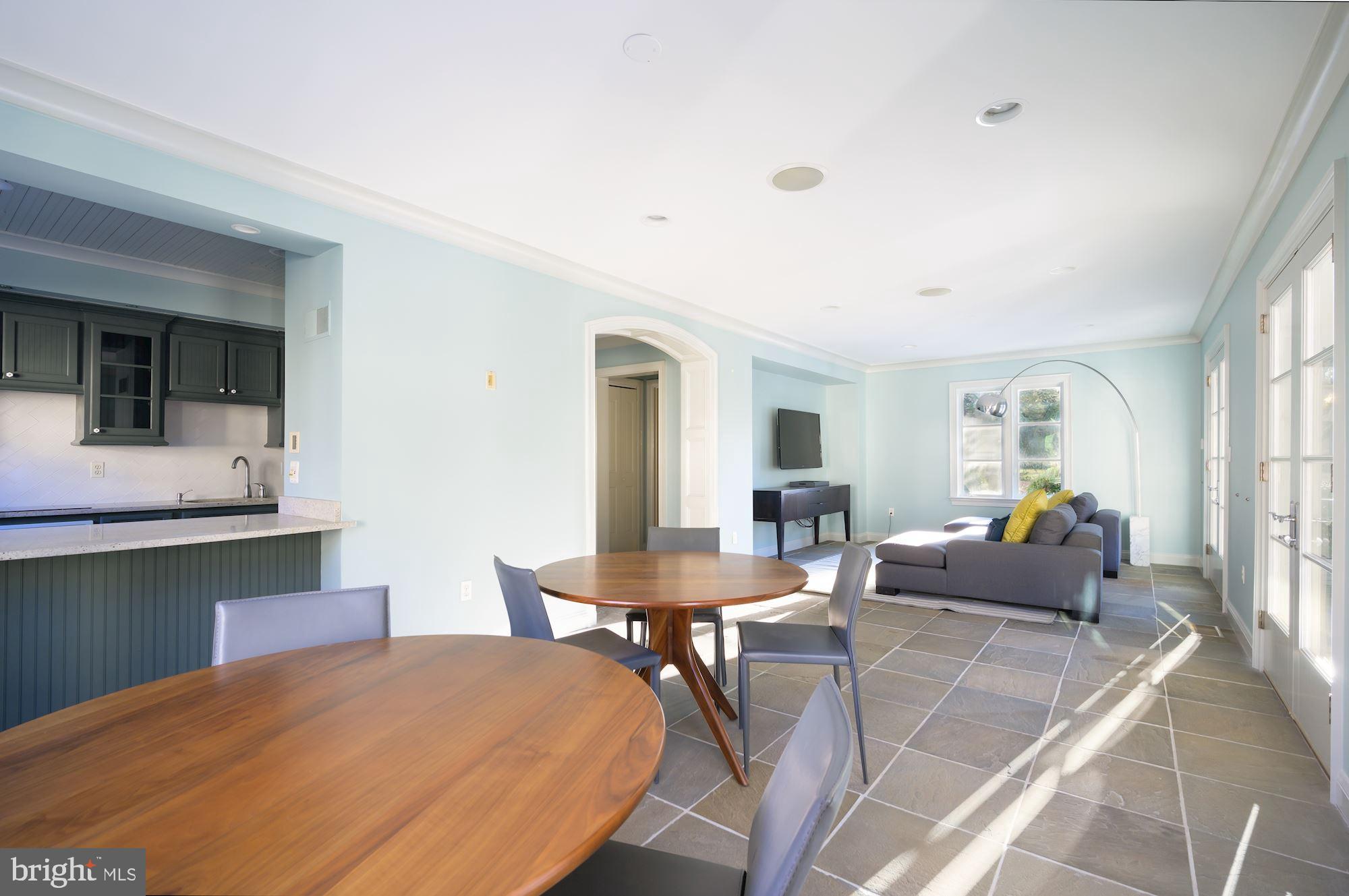 HIDDEN SPRINGS - Residential