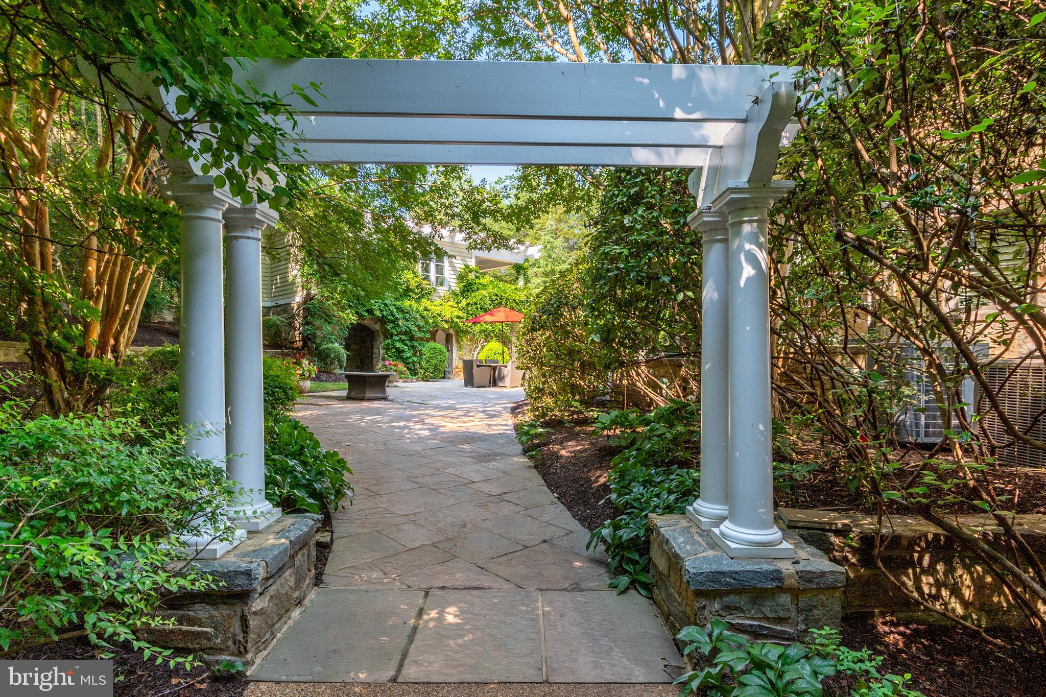 HIDDEN SPRINGS - Residential