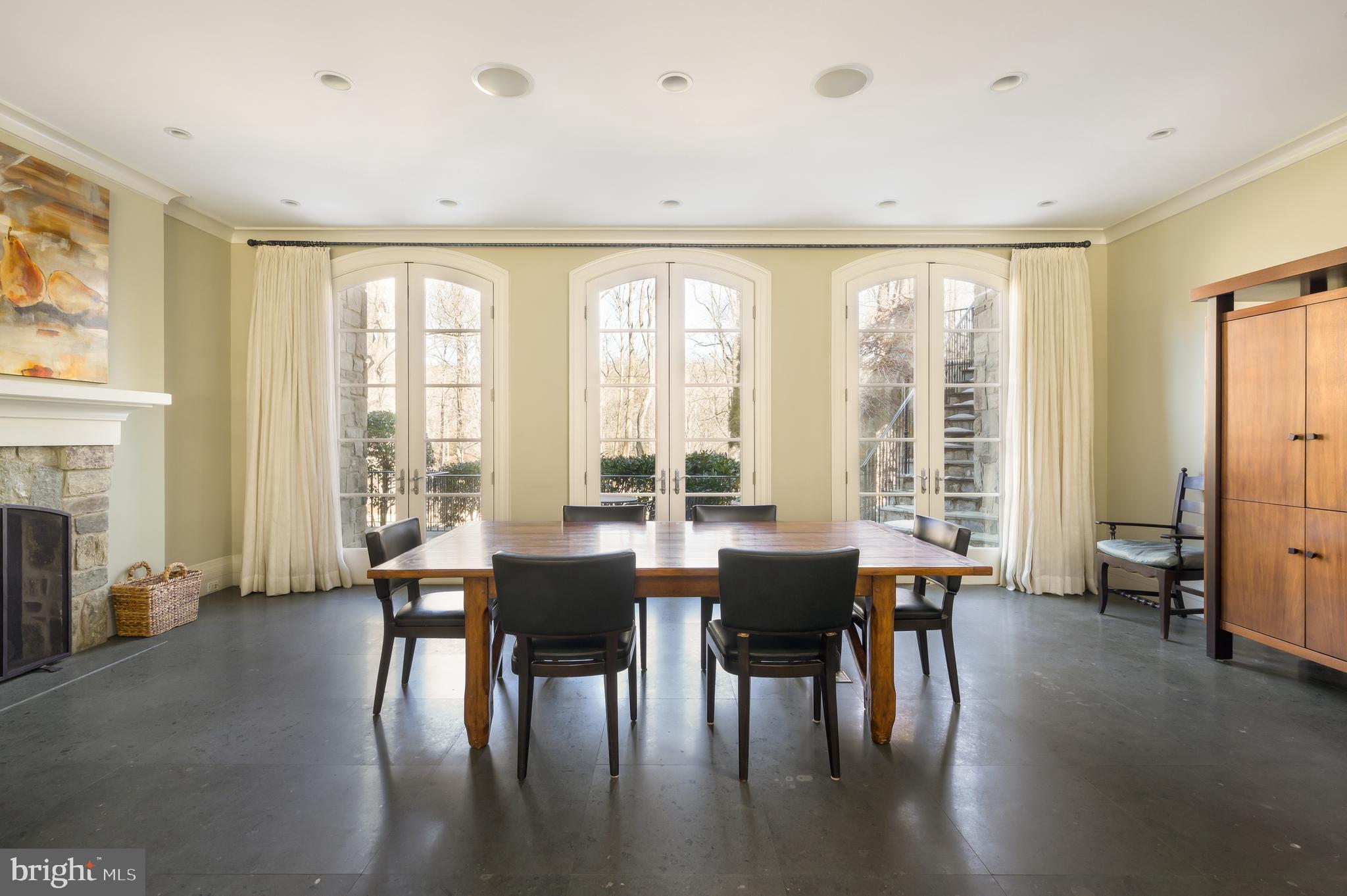 HIDDEN SPRINGS - Residential