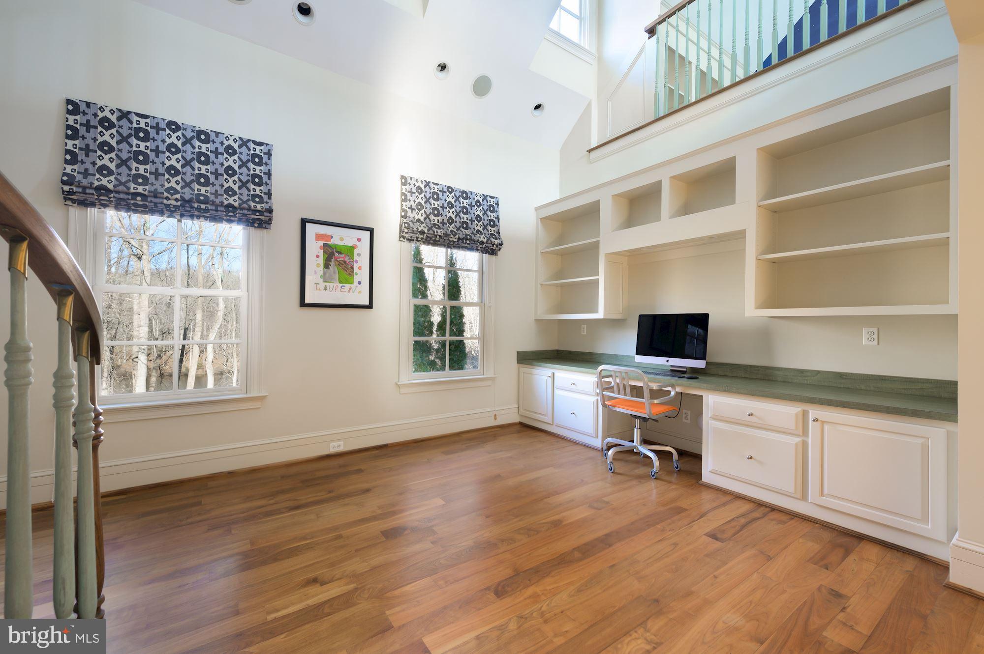 HIDDEN SPRINGS - Residential