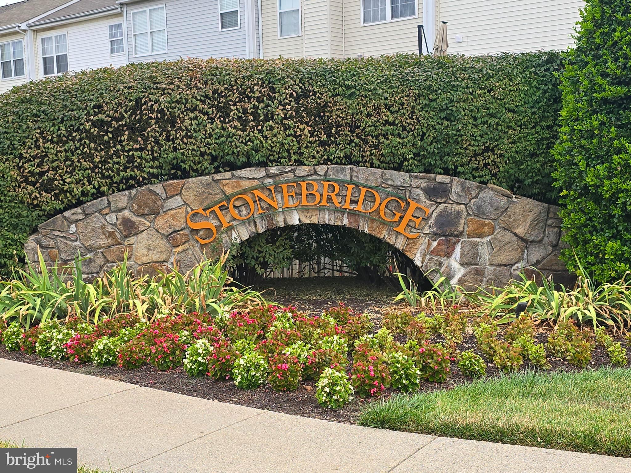 STONEBRIDGE - Residential
