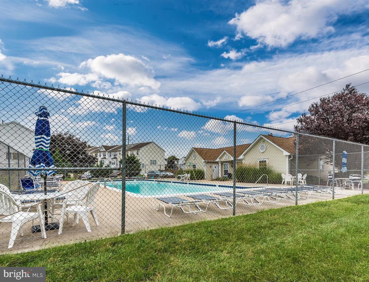 STONEBRIDGE - Residential