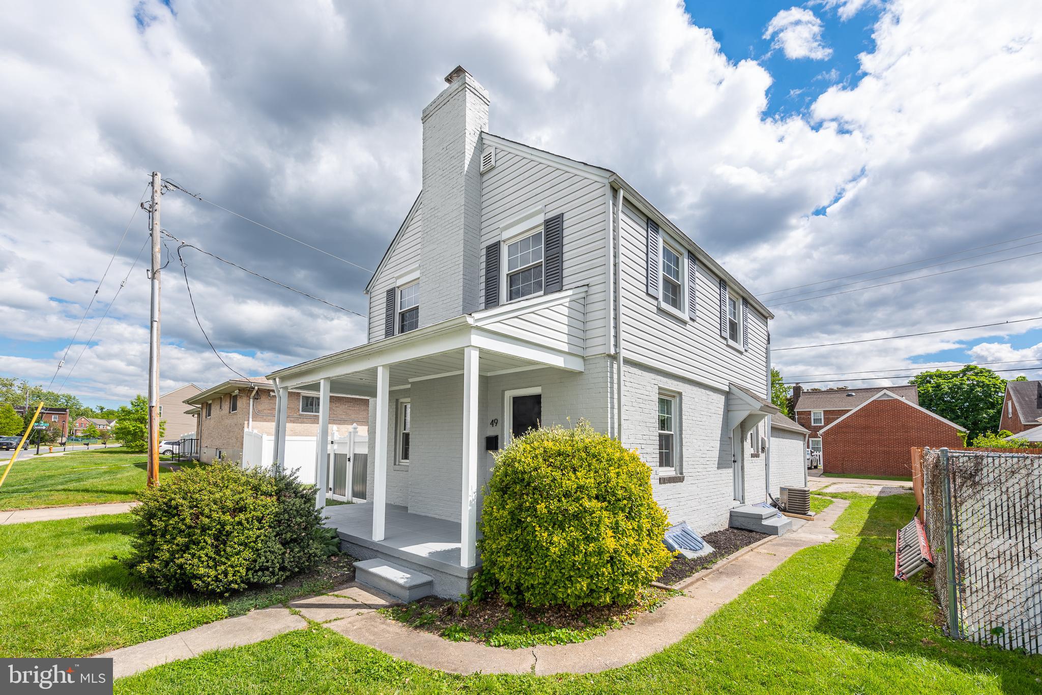 DUNDALK VILLAGE - Residential