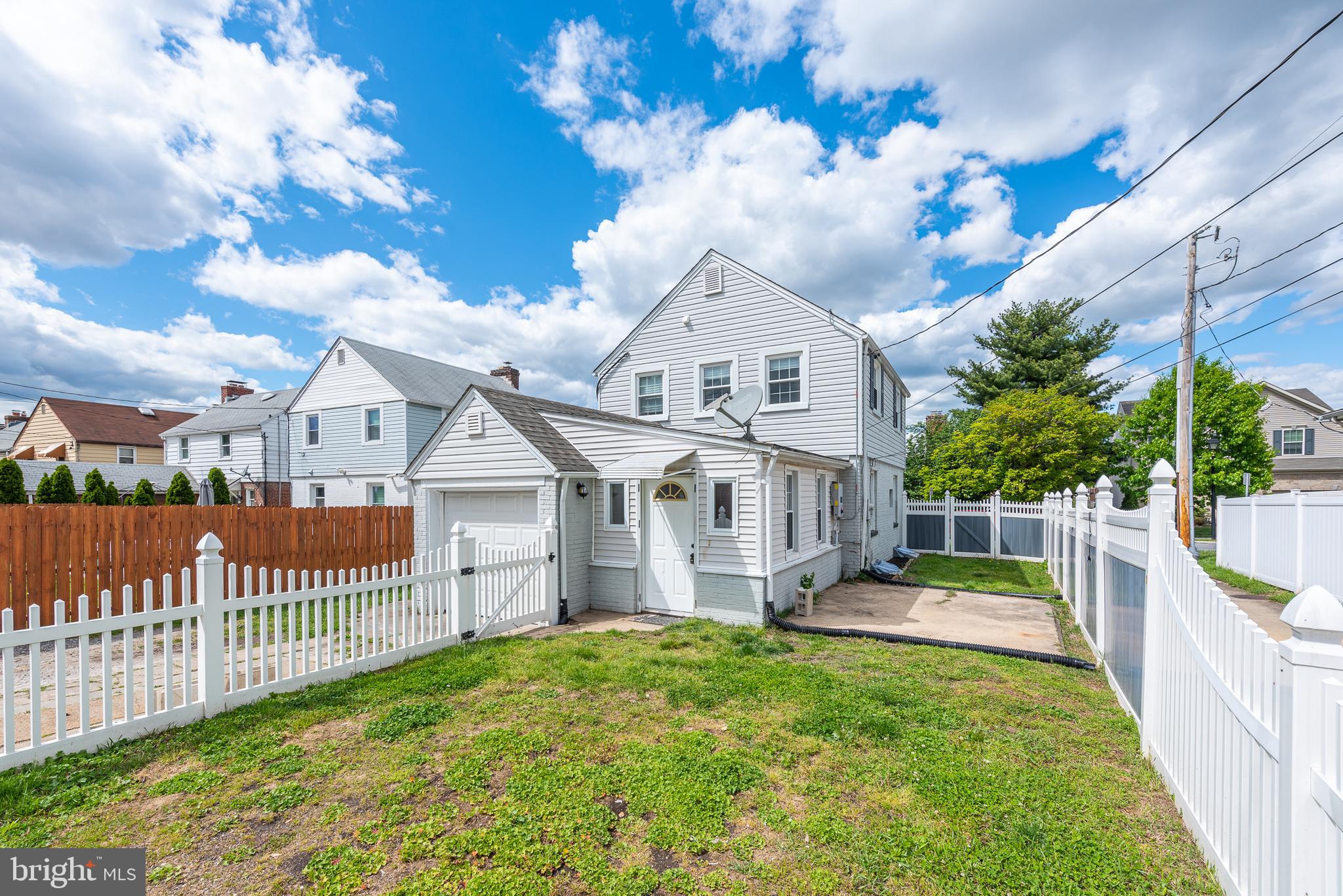 DUNDALK VILLAGE - Residential