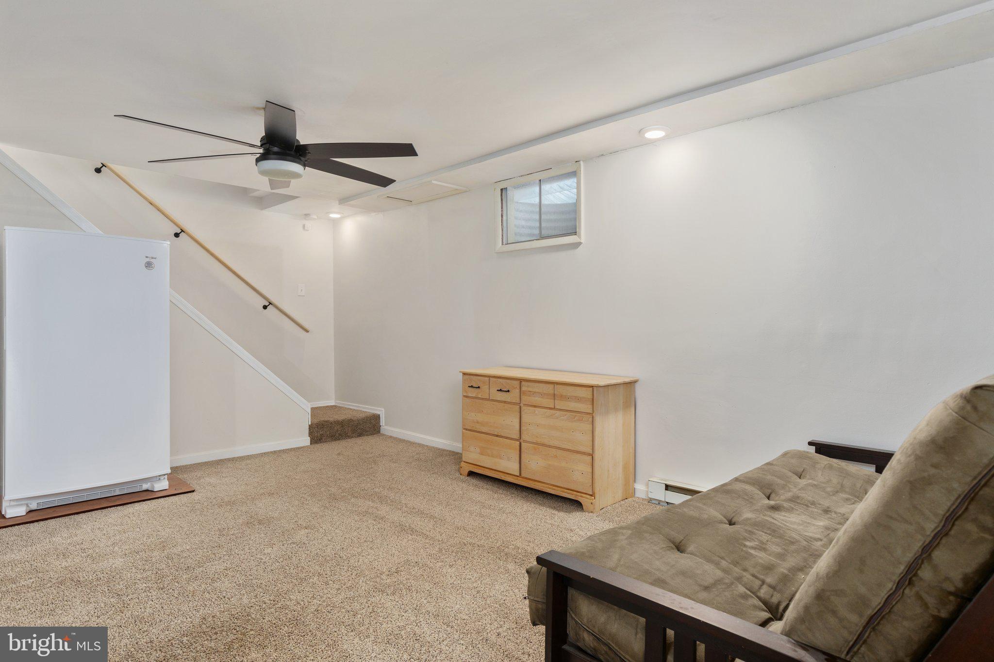 SPRINGFIELD VILLAGE - Residential