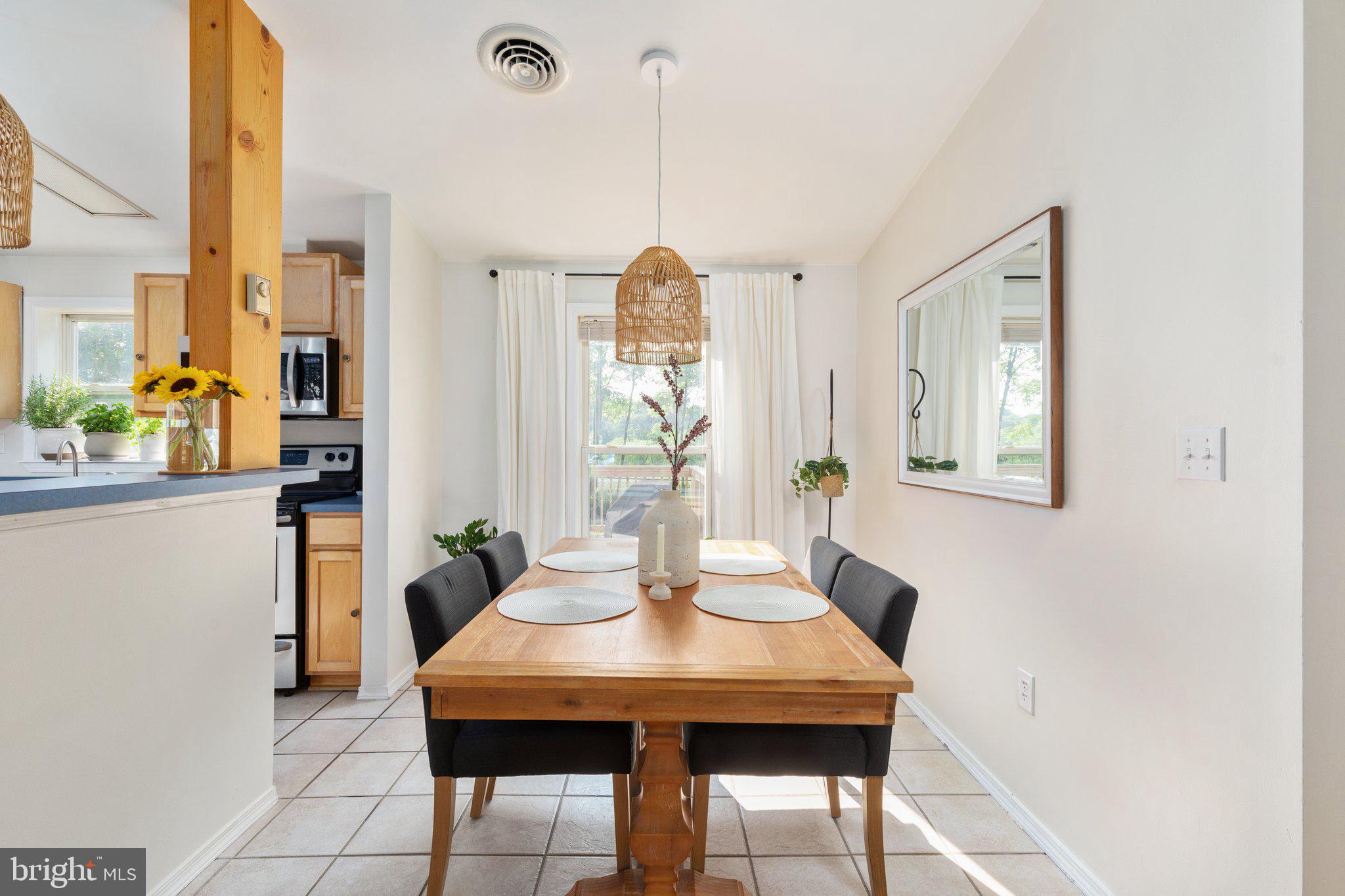 SPRINGFIELD VILLAGE - Residential