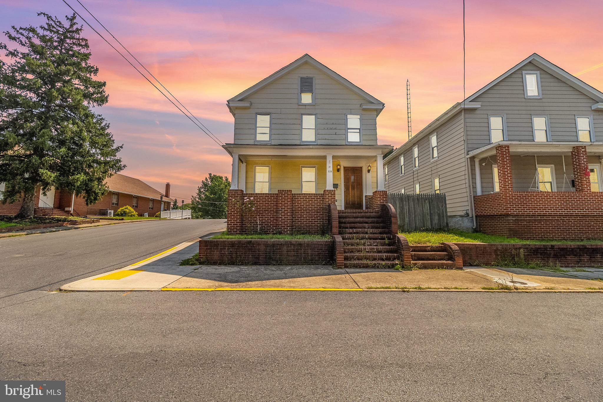 MARTINSBURG CITY - Residential