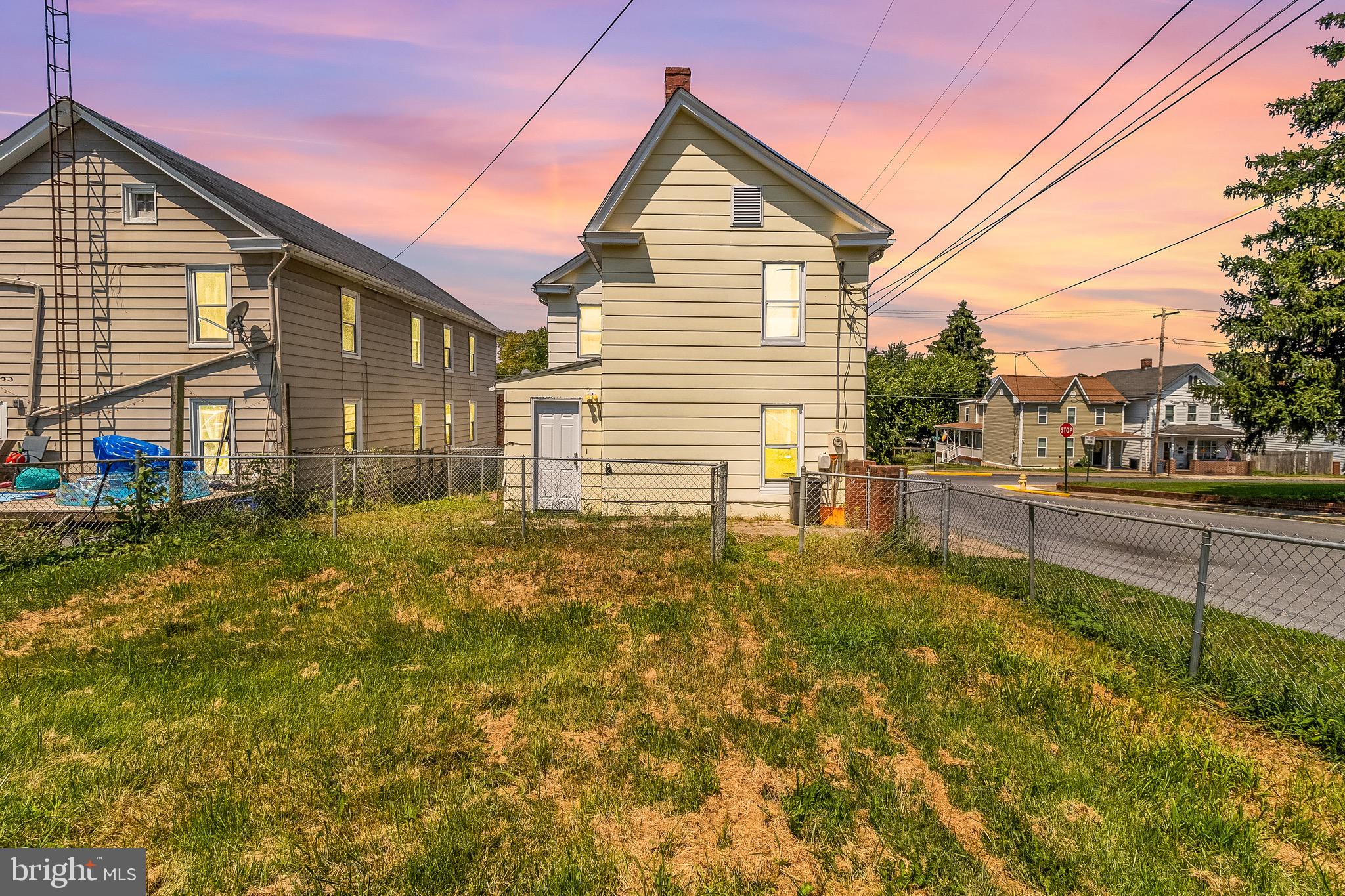 MARTINSBURG CITY - Residential