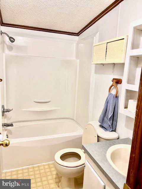 HIGHLAND MANOR - Residential