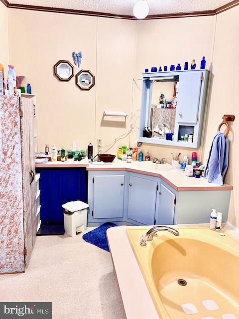 HIGHLAND MANOR - Residential