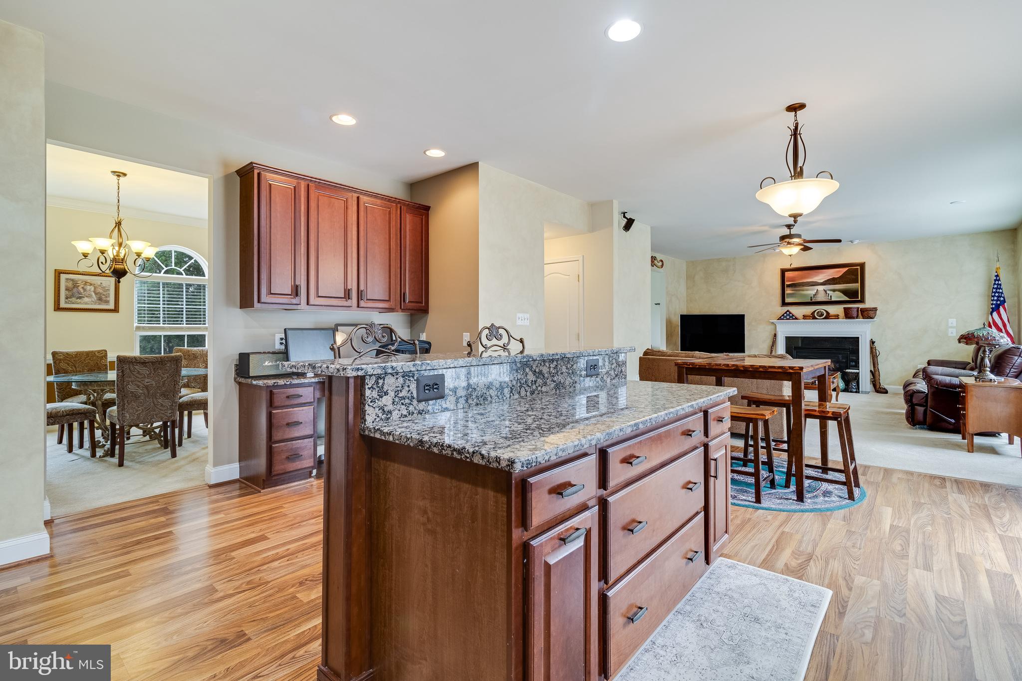 BARRINGTON - Residential