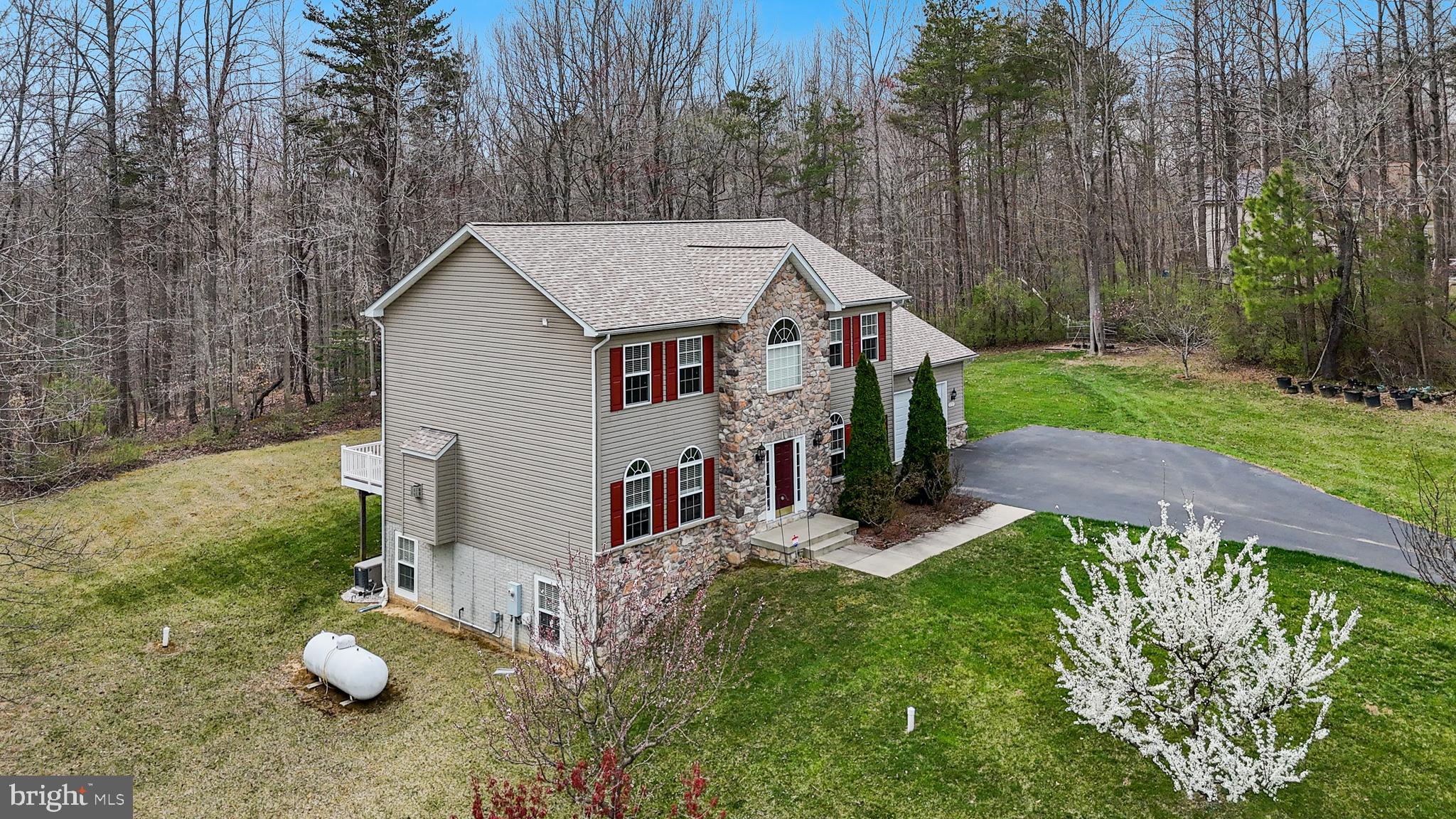 BARRINGTON - Residential