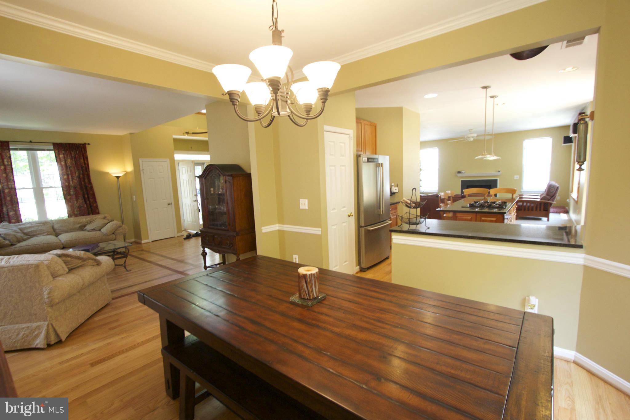 POTOMAC LAKES - Residential