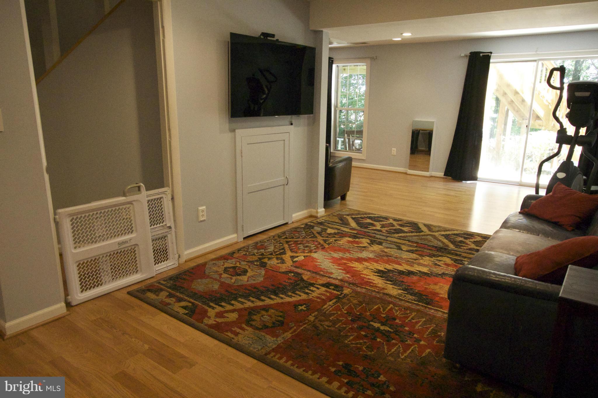 POTOMAC LAKES - Residential