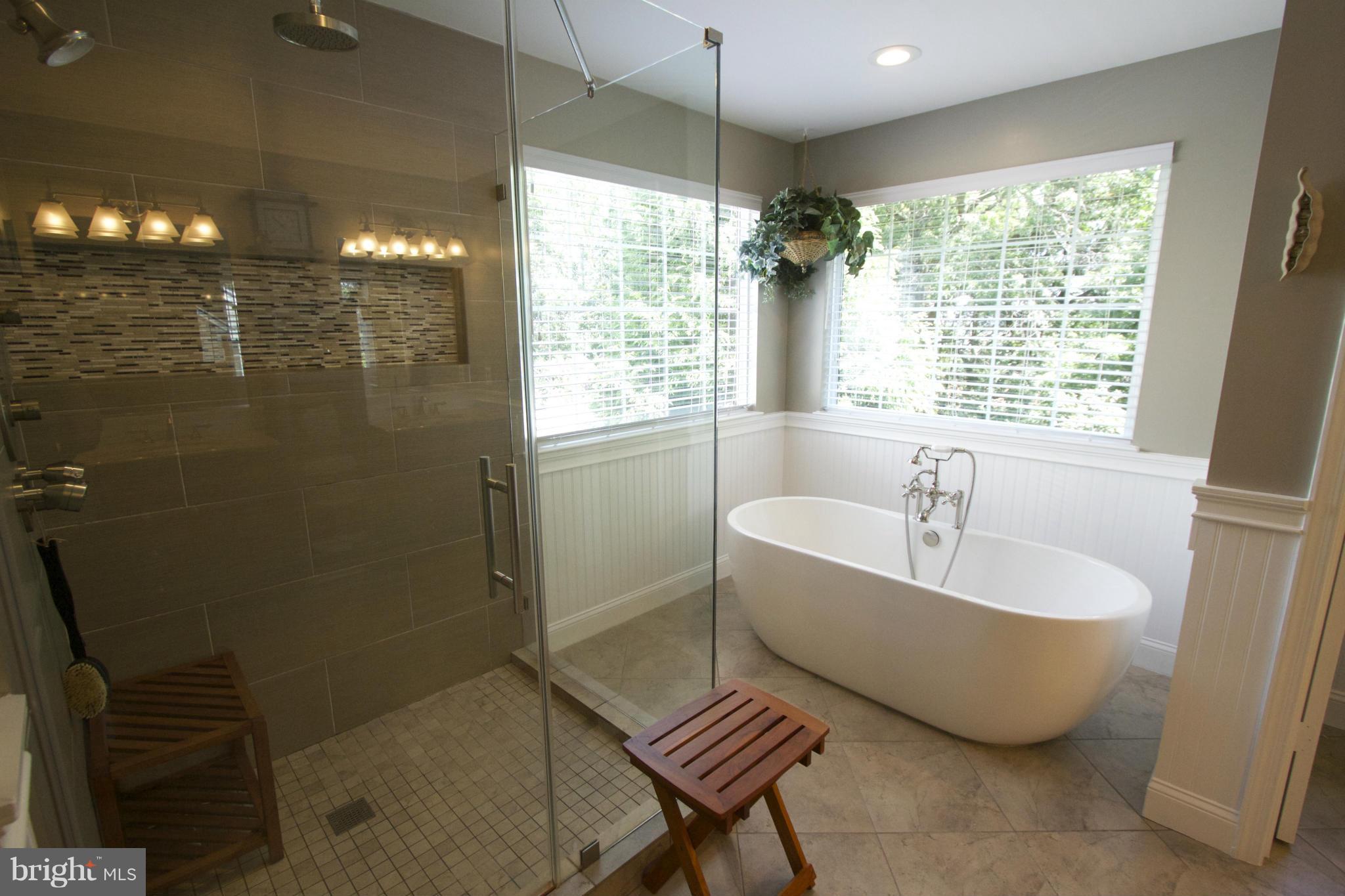 POTOMAC LAKES - Residential