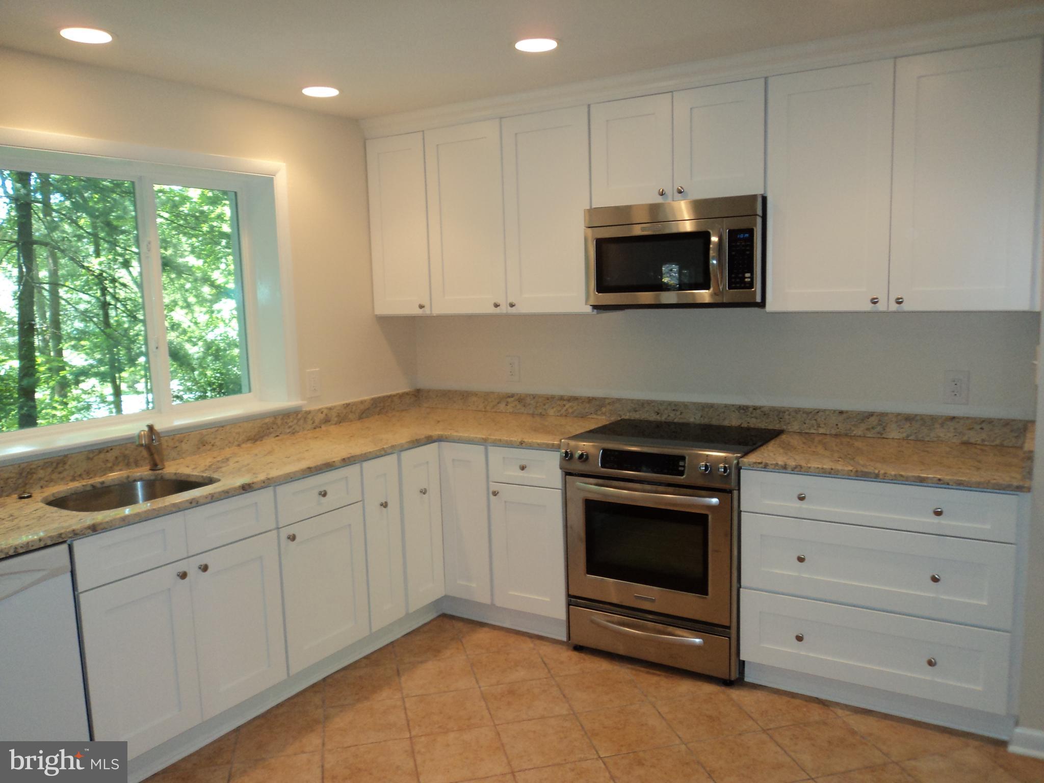 WOODHAVEN - Residential Lease