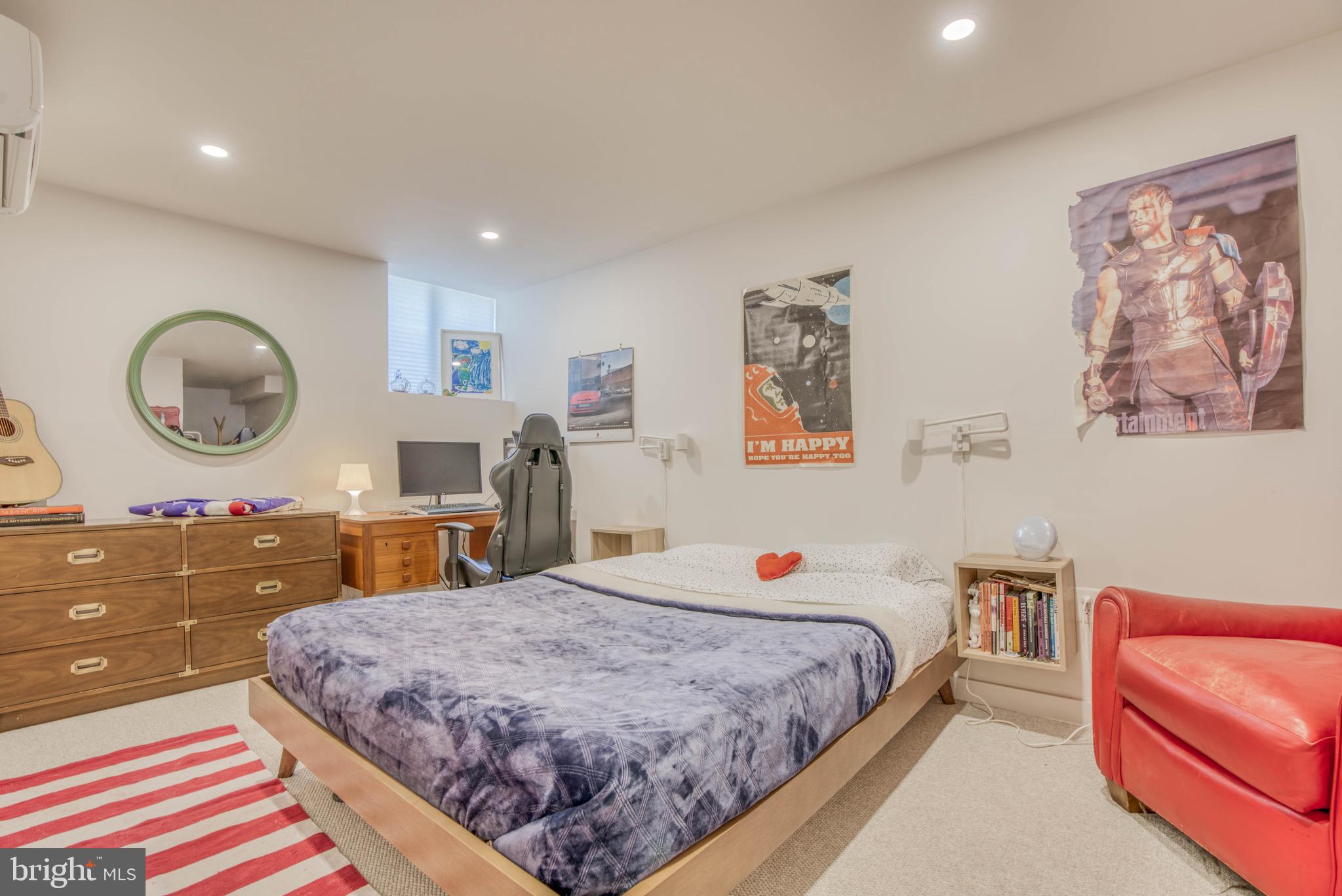 COLD SPRING NEWTOWN - Residential