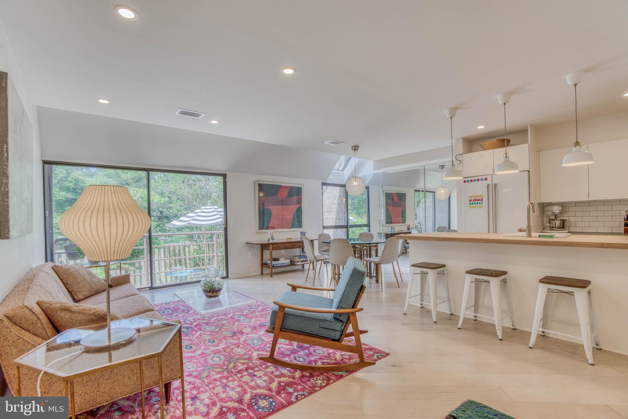 COLD SPRING NEWTOWN - Residential