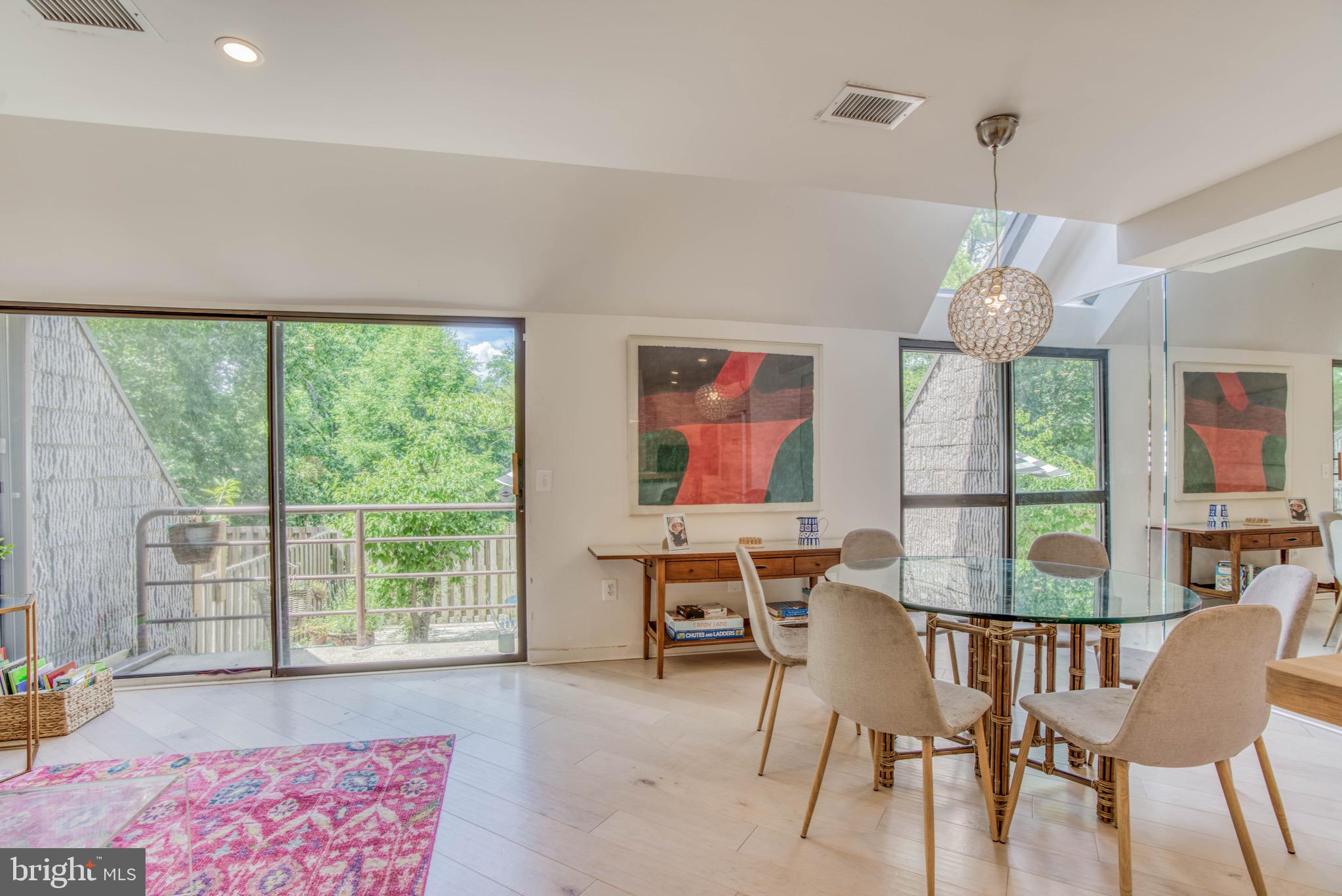 COLD SPRING NEWTOWN - Residential