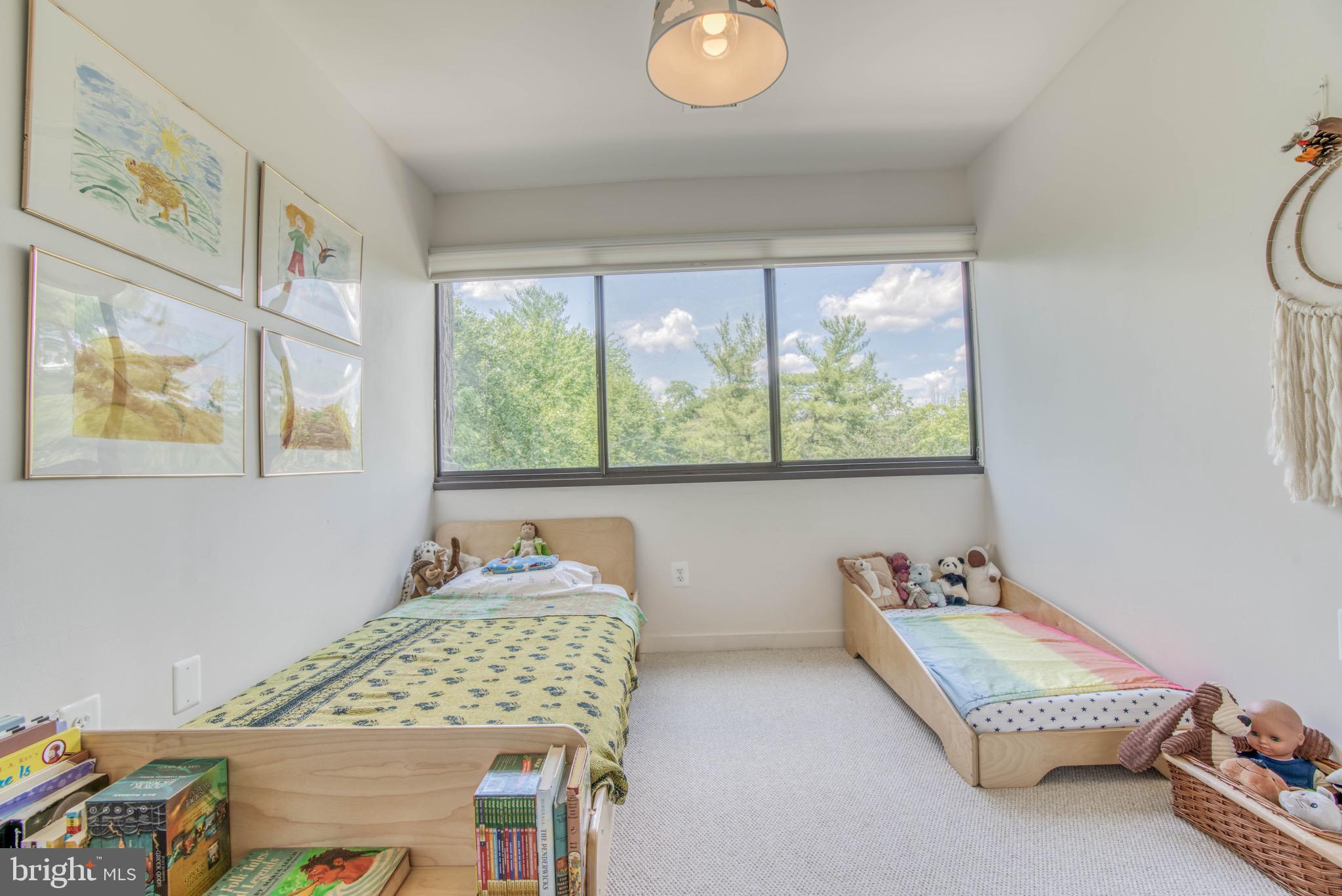 COLD SPRING NEWTOWN - Residential