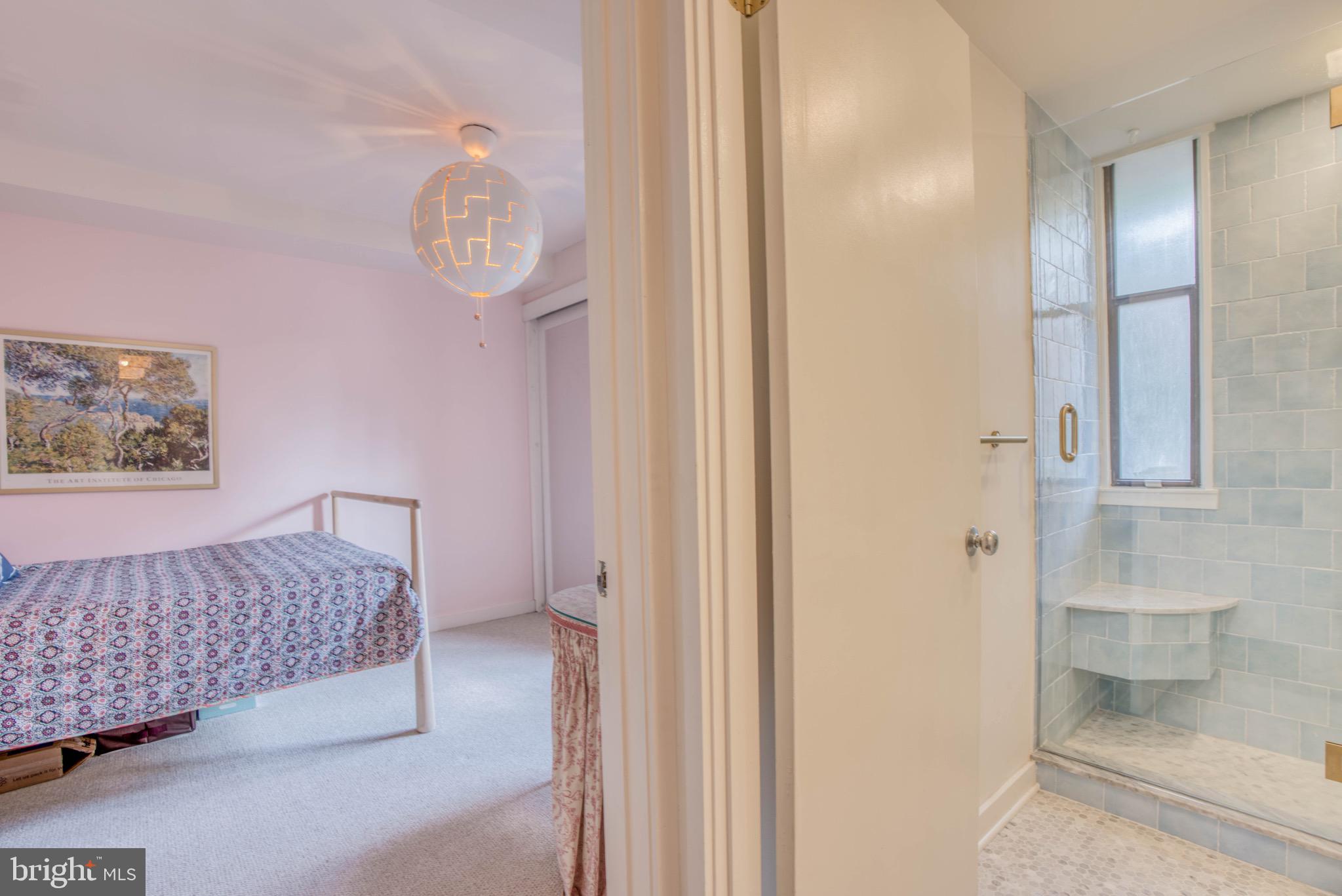 COLD SPRING NEWTOWN - Residential