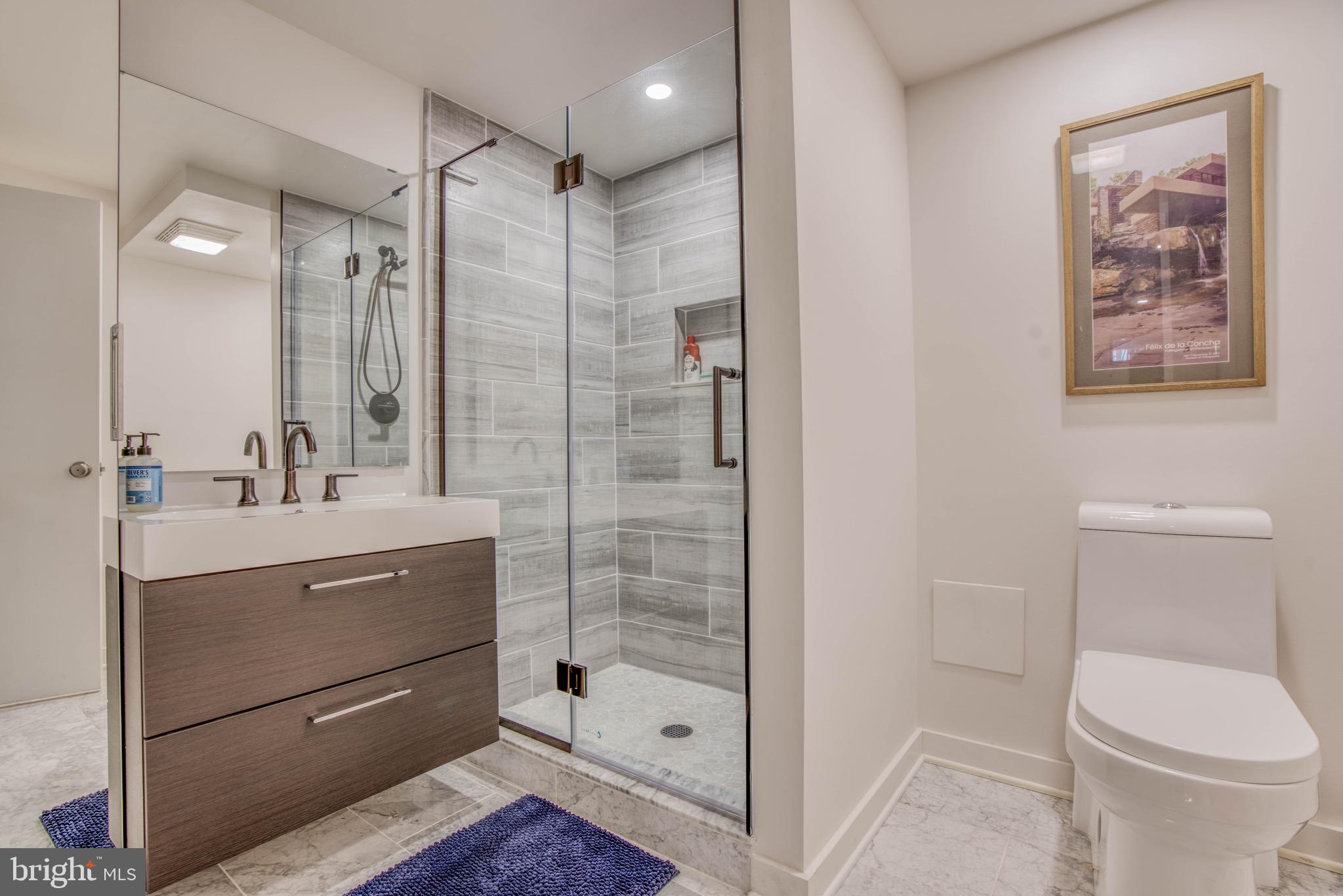 COLD SPRING NEWTOWN - Residential