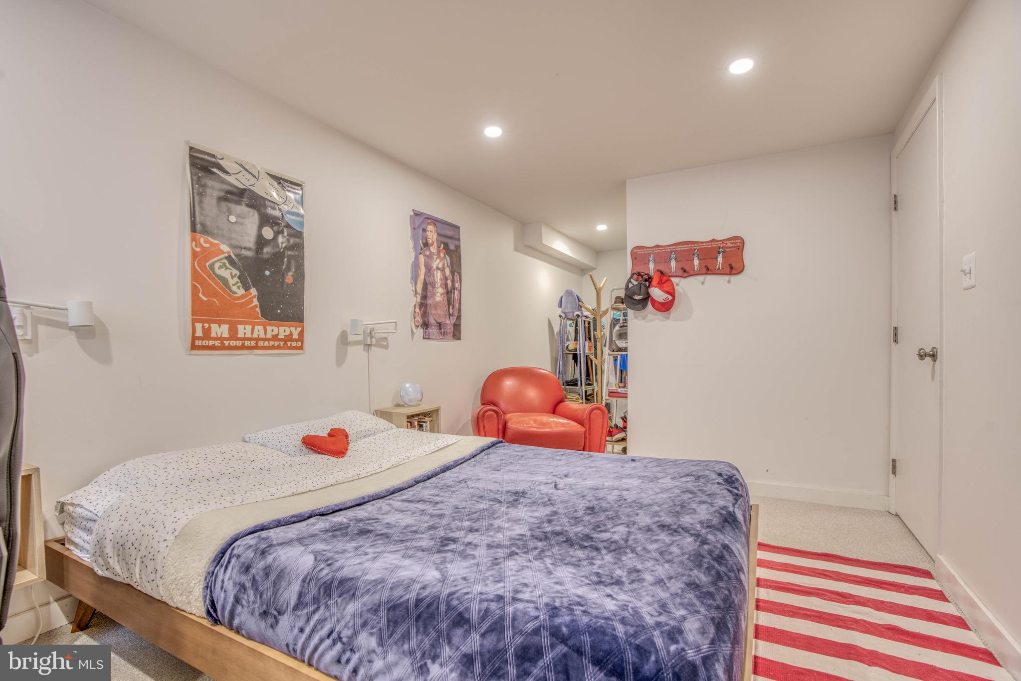 COLD SPRING NEWTOWN - Residential