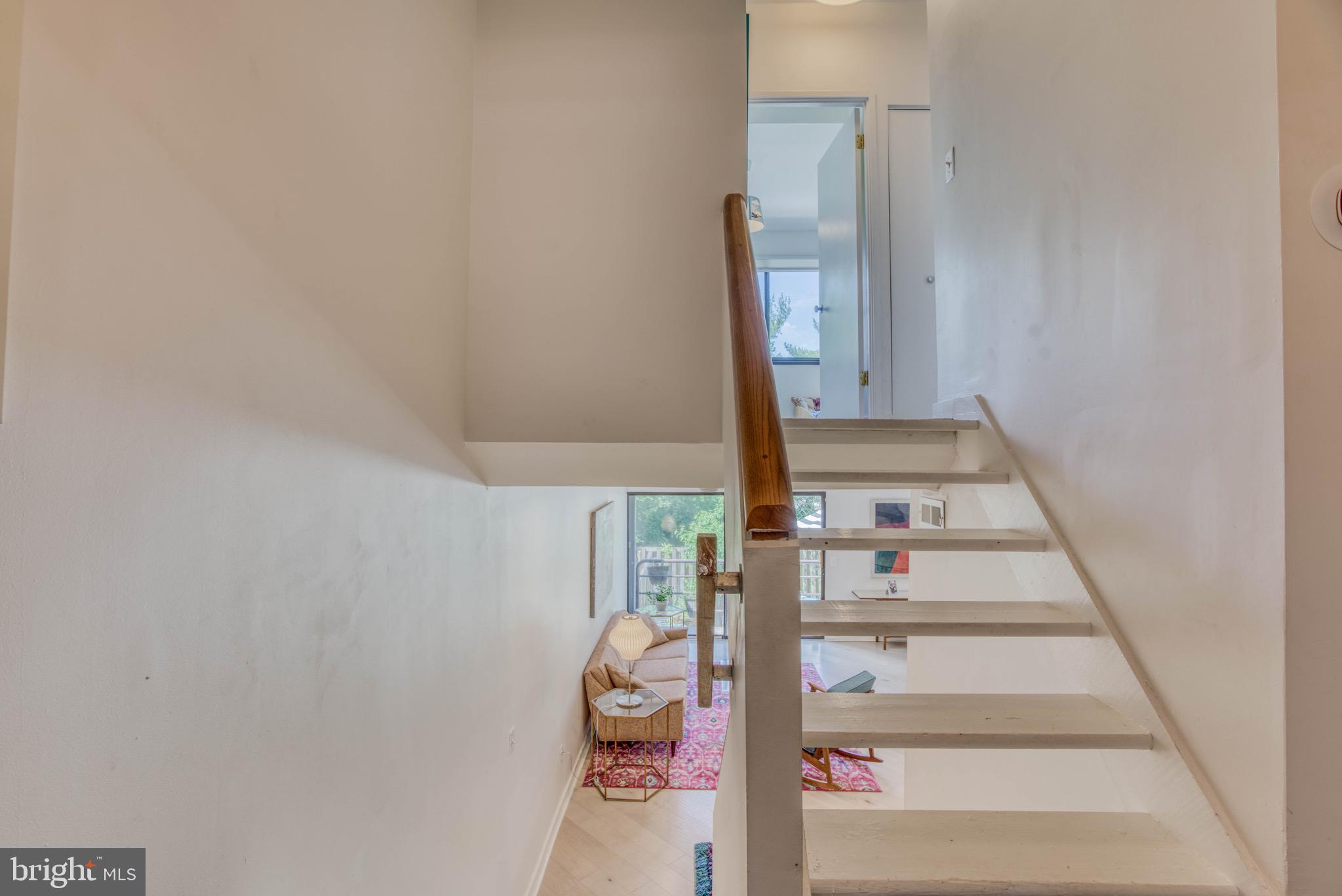 COLD SPRING NEWTOWN - Residential