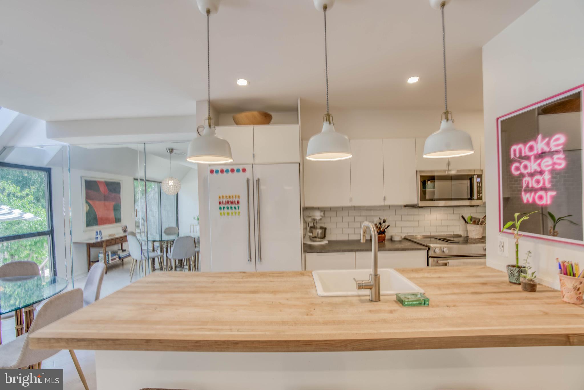 COLD SPRING NEWTOWN - Residential