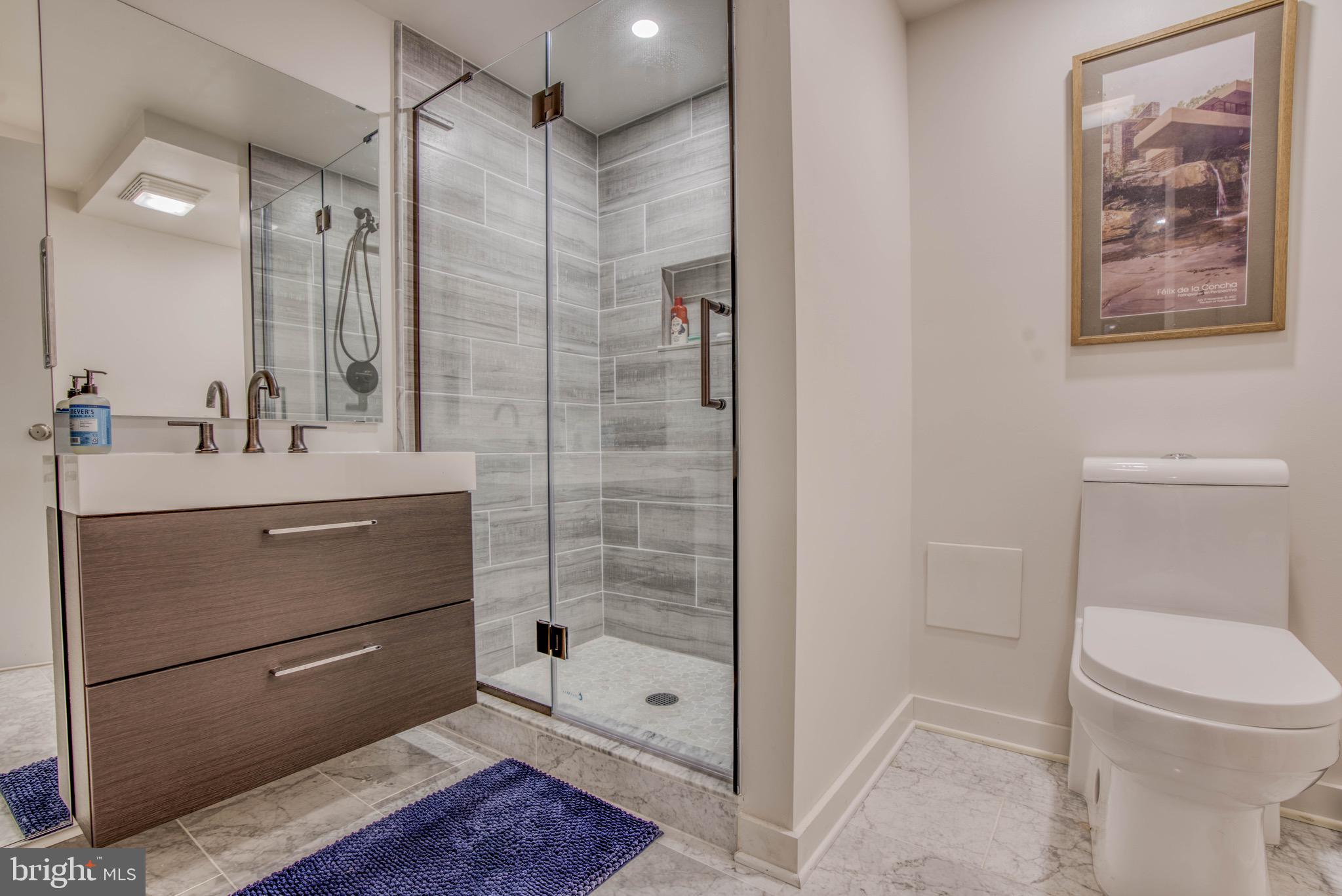 COLD SPRING NEWTOWN - Residential