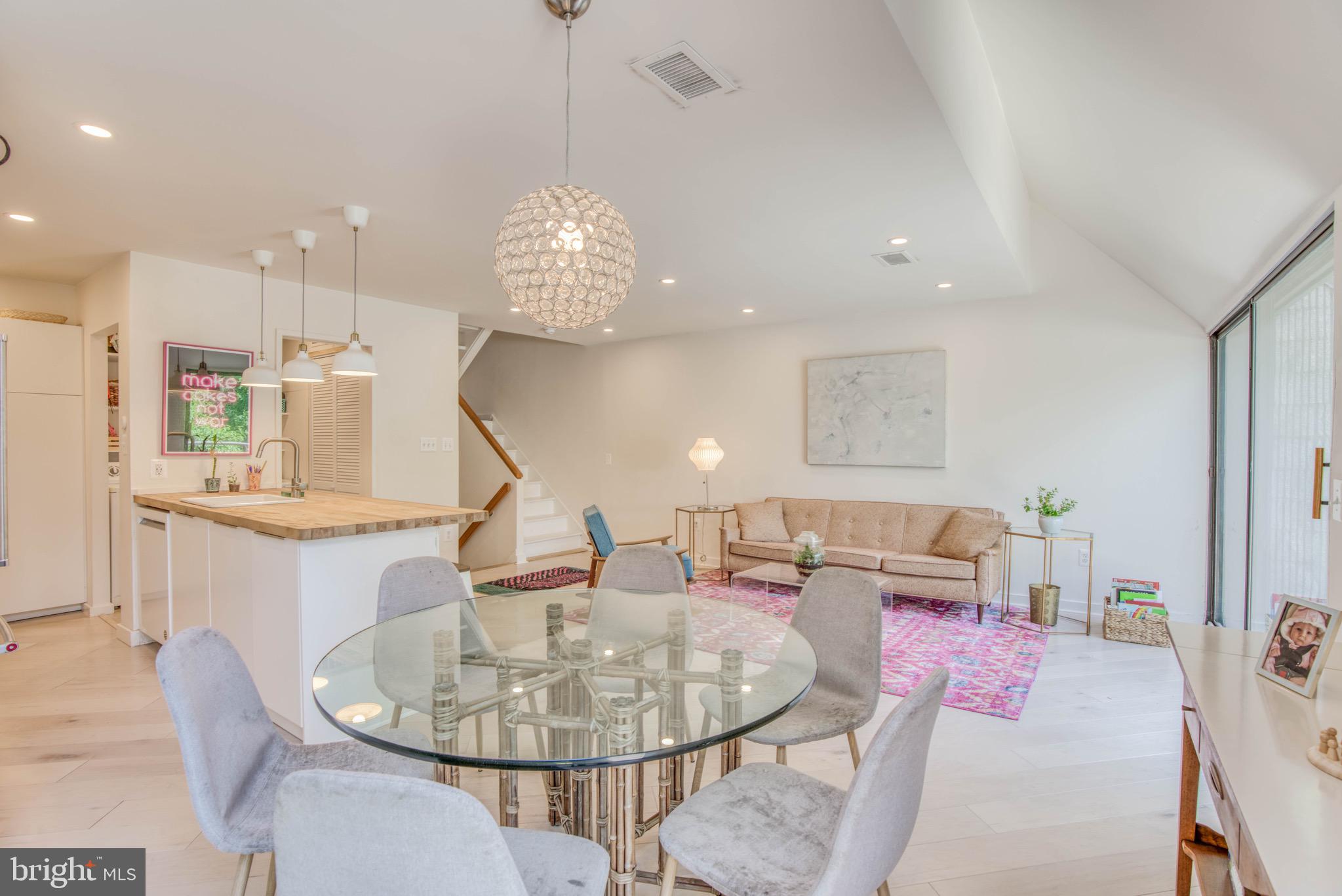 COLD SPRING NEWTOWN - Residential