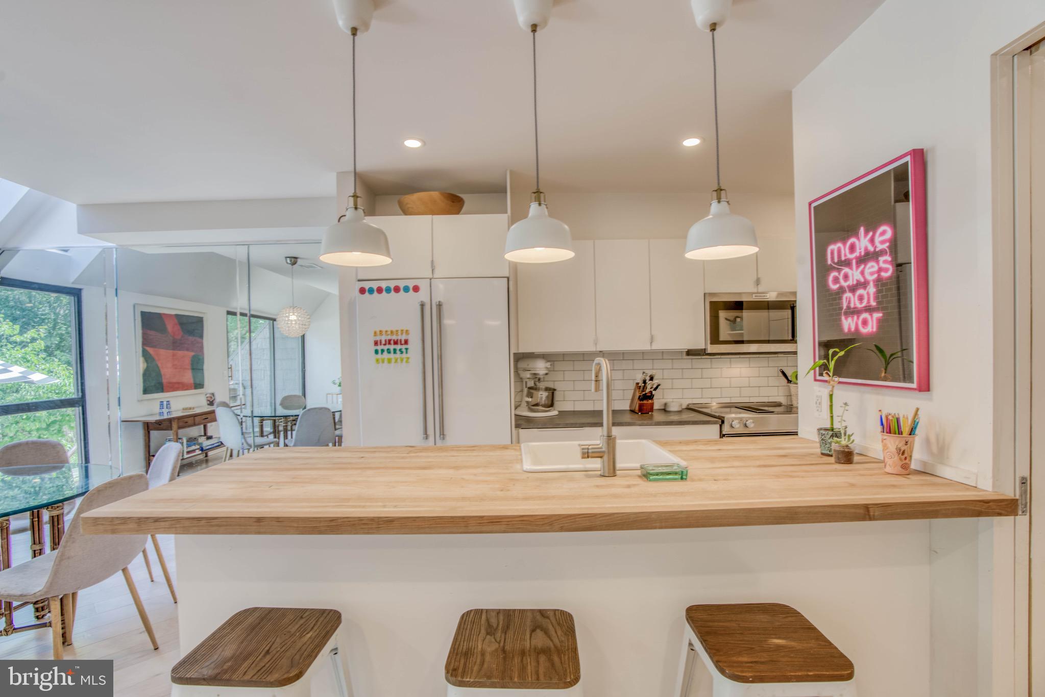 COLD SPRING NEWTOWN - Residential