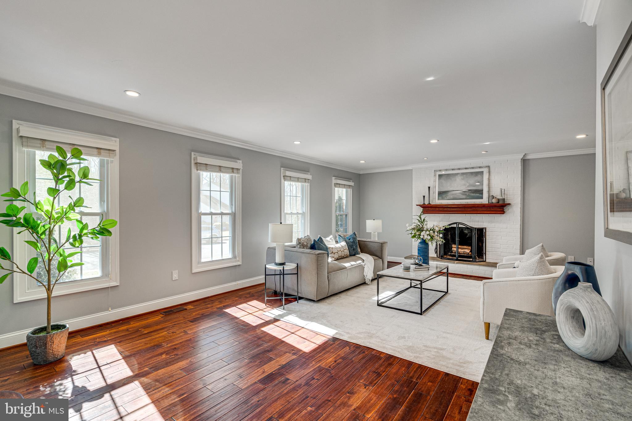 CLARKS CROSSING - Residential