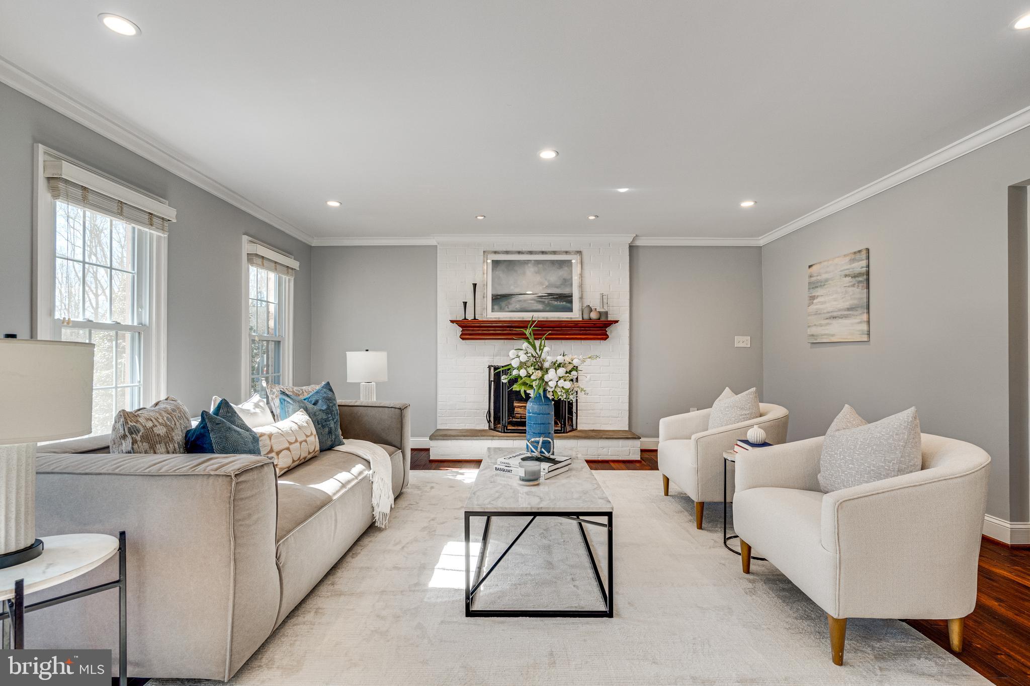 CLARKS CROSSING - Residential