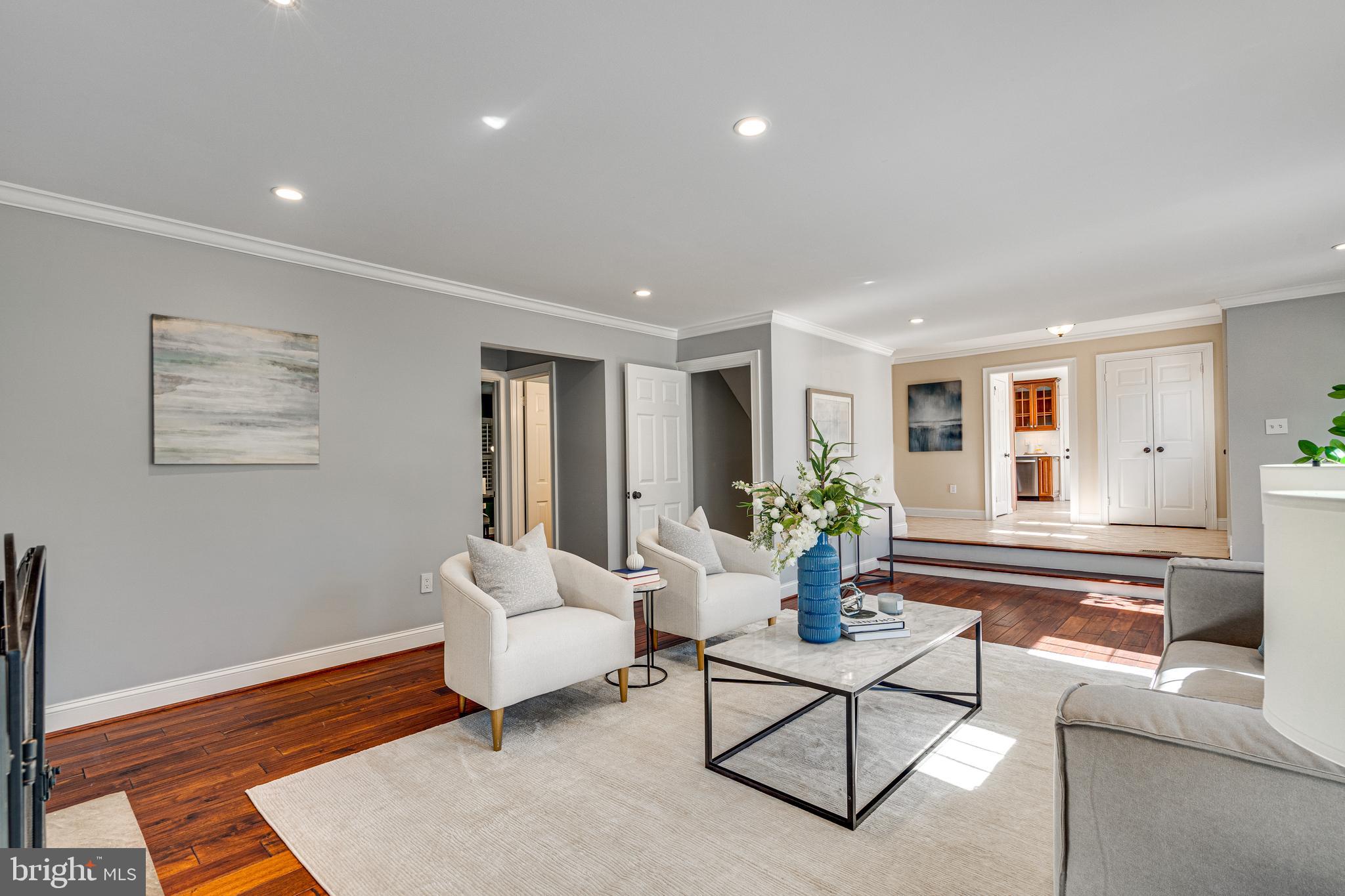 CLARKS CROSSING - Residential