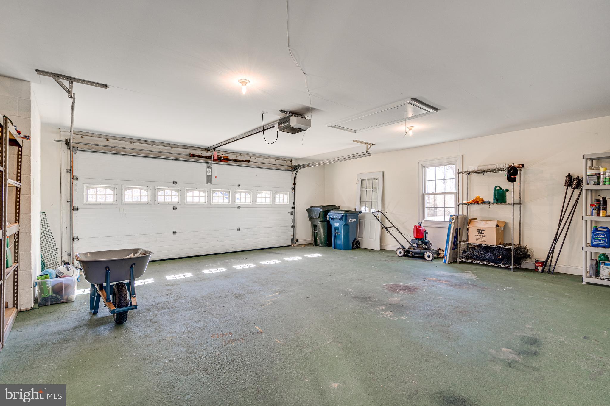 CLARKS CROSSING - Residential