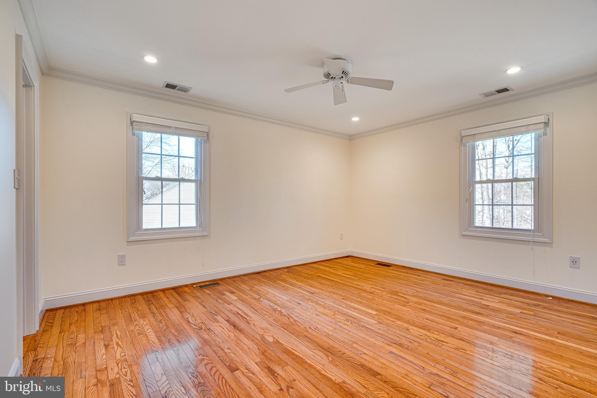 CLARKS CROSSING - Residential