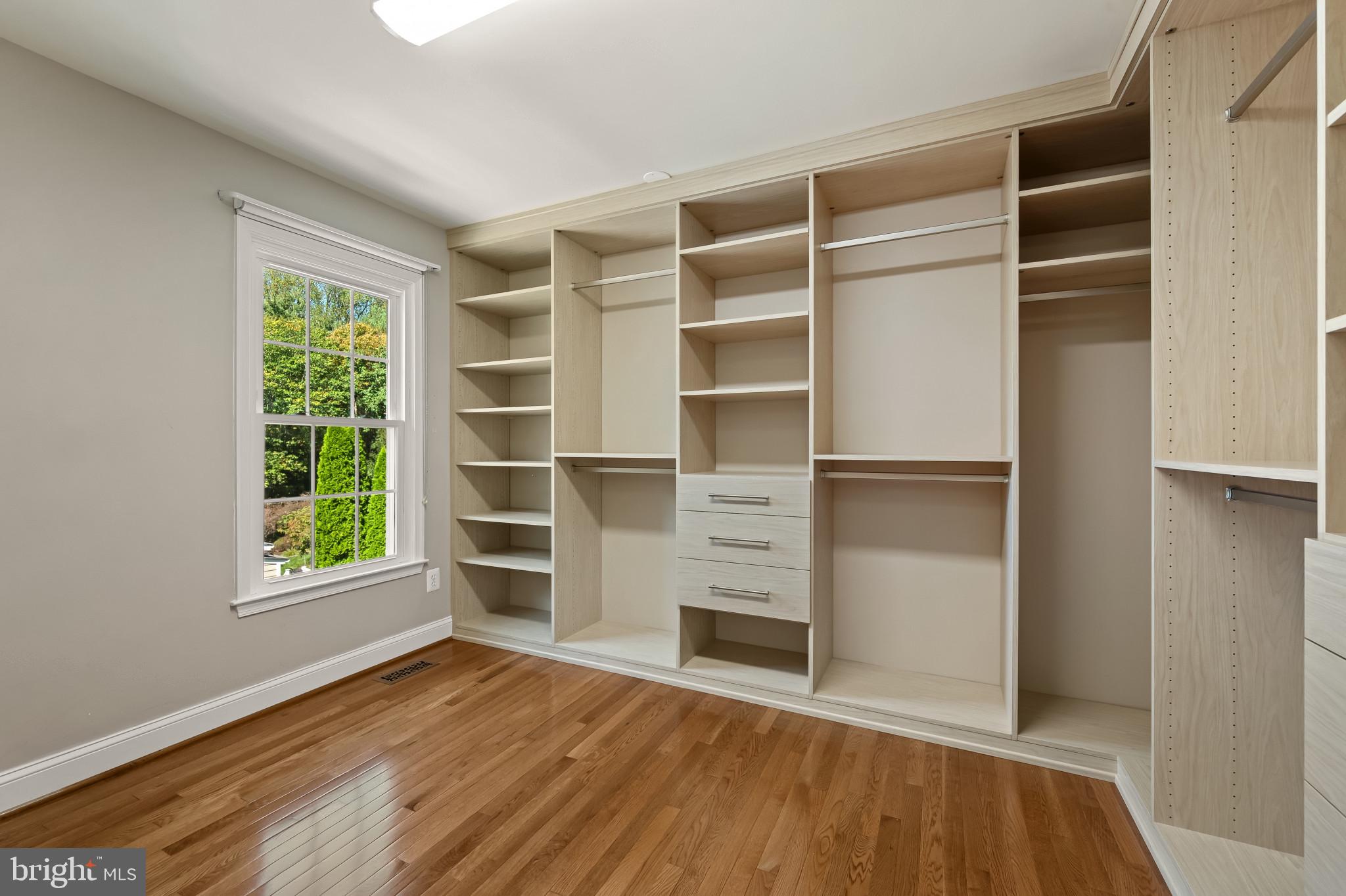 GOSHEN ESTATES - Residential