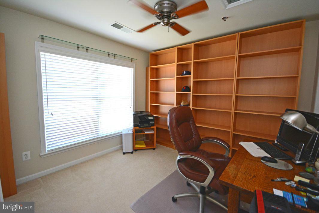 GROVETON WOODS - Residential